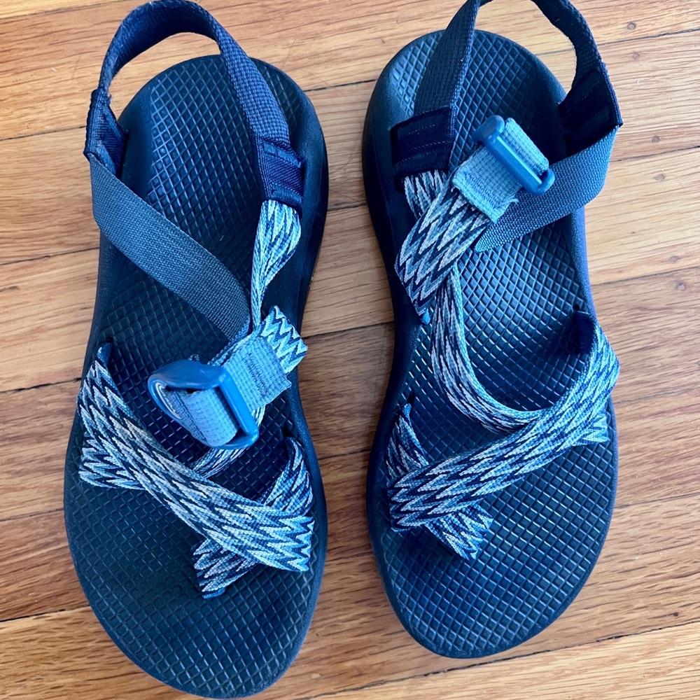 Chaco Sandals Size 7 Women’s- Excellent condition